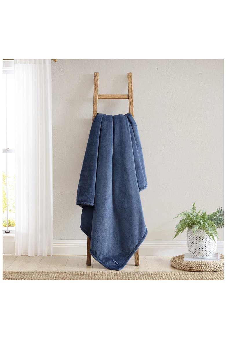 Ultrasoft Plush Blanket, Alternate, color, BLUE SEA