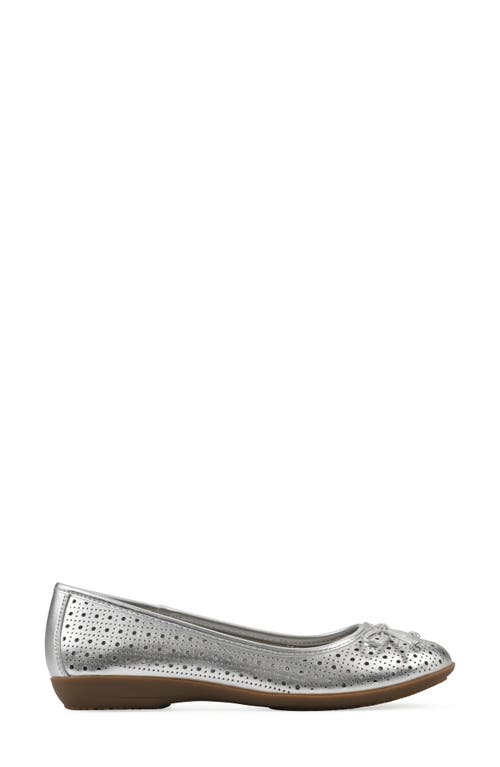 Cliffs By White Mountain Cheryl Ballet Flat In Silver Metallic Smooth