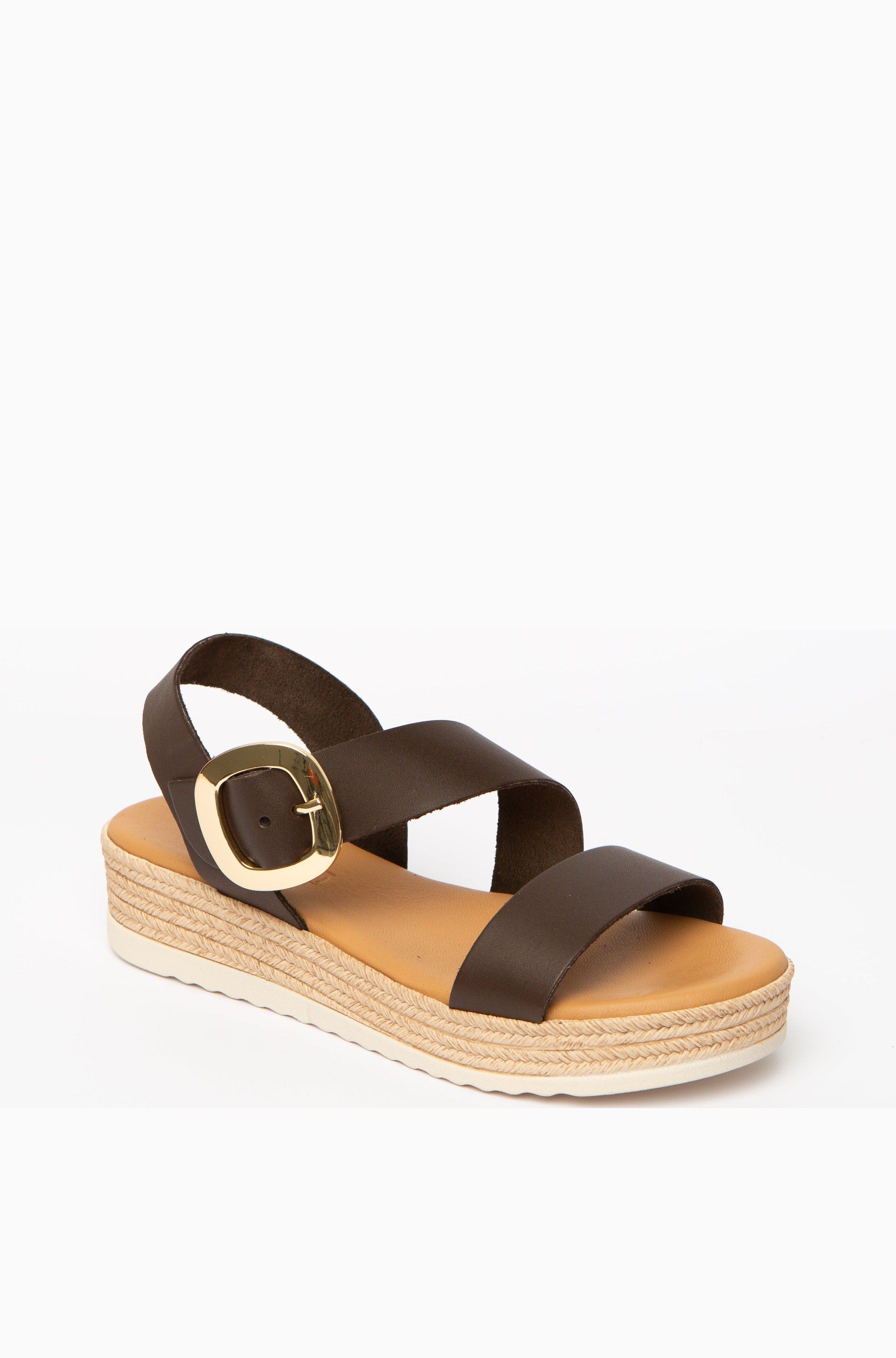Menina Step Liena Flat Sandal, Alternate, color, Chocolate