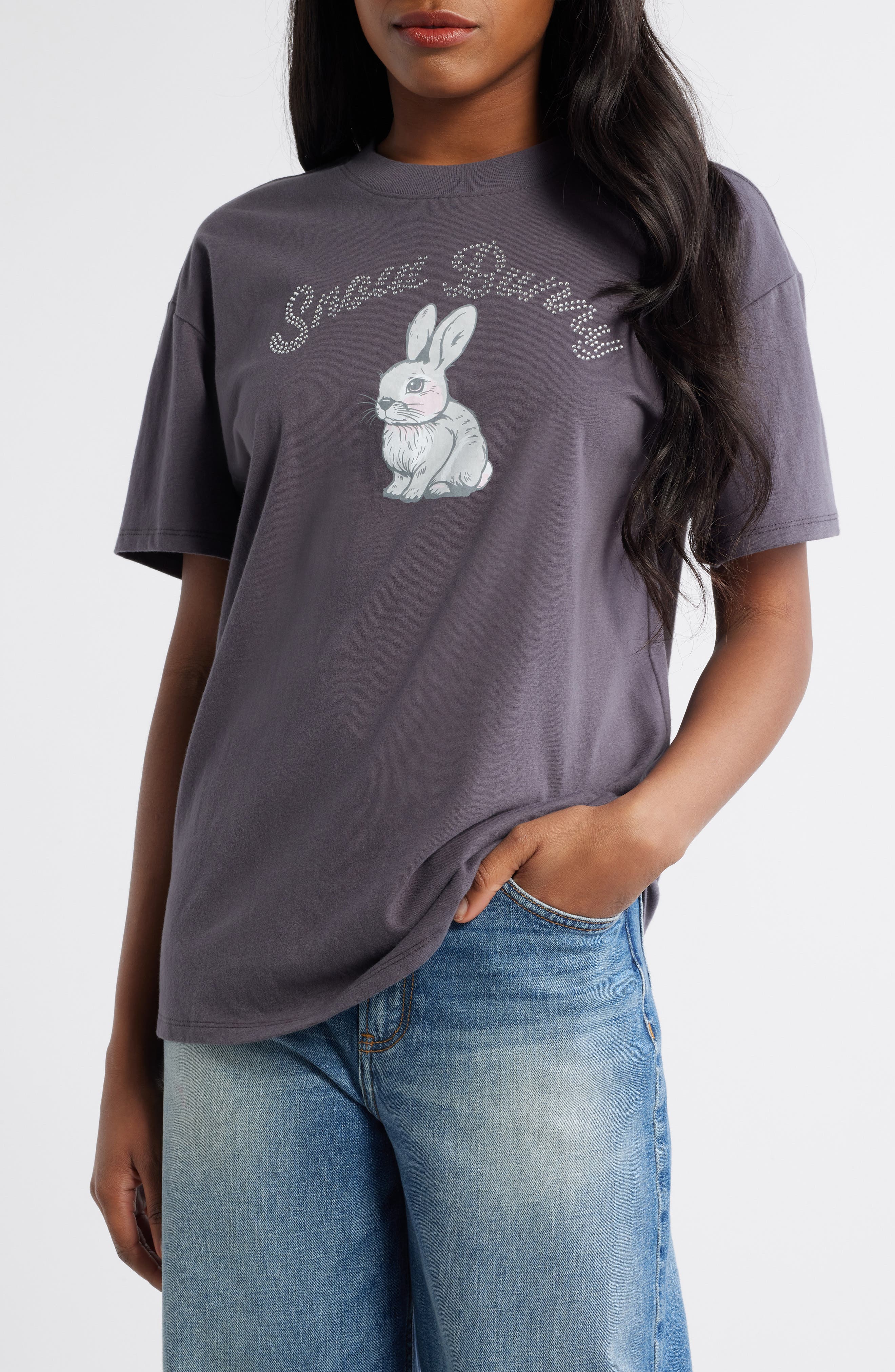 Vinyl Icons Snow Bunny Embellished Cotton Graphic T-Shirt in Washed Black 