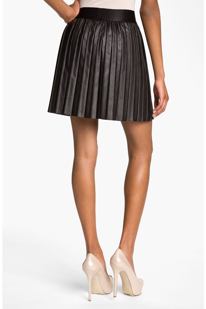 Hinge® Faux Leather Pintuck Skirt, Alternate, color, BLACK