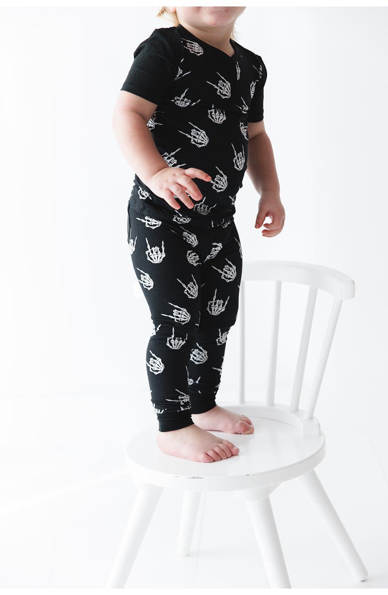 Charlie Lou Baby<sup>®</sup> Little Boy's Rock N' Skull Pajama Set, Alternate, color,