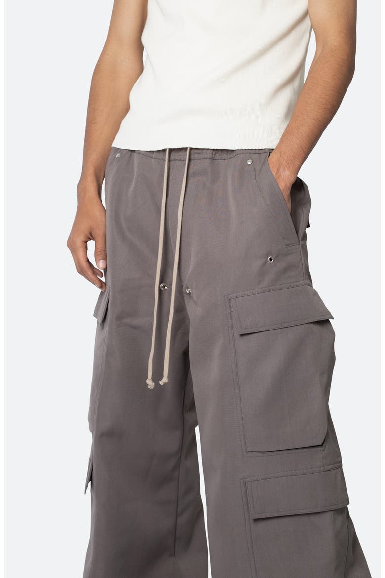 Rave Oversize Double Cargo Pocket Pants, Alternate, color, BROWN