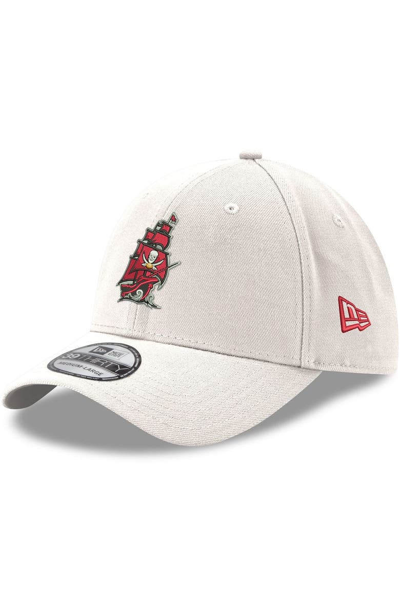 New Era Men's New Era White Tampa Bay Buccaneers Alternate Logo Iced II 39THIRTY Flex Hat, Alternate, color, 
