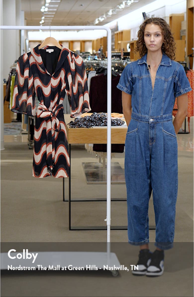 Juni Wave Print Dress, sales video thumbnail