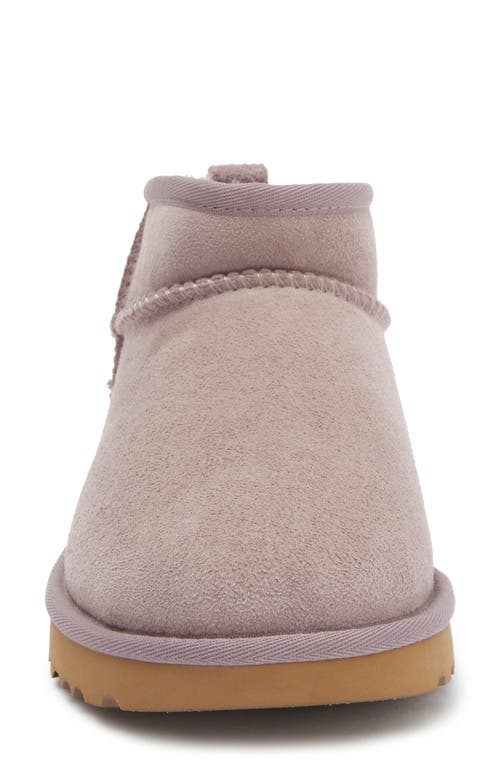 UGG(R) UGG(R) ULTRA MINI CLASSIC BOOT