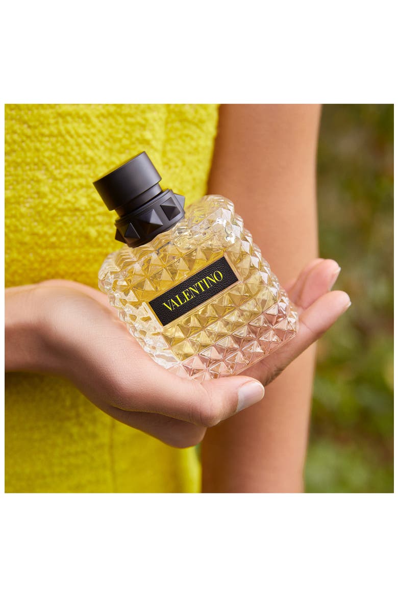 Donna Born in Roma Yellow Dream Eau de Parfum (Women) | Nordstrom