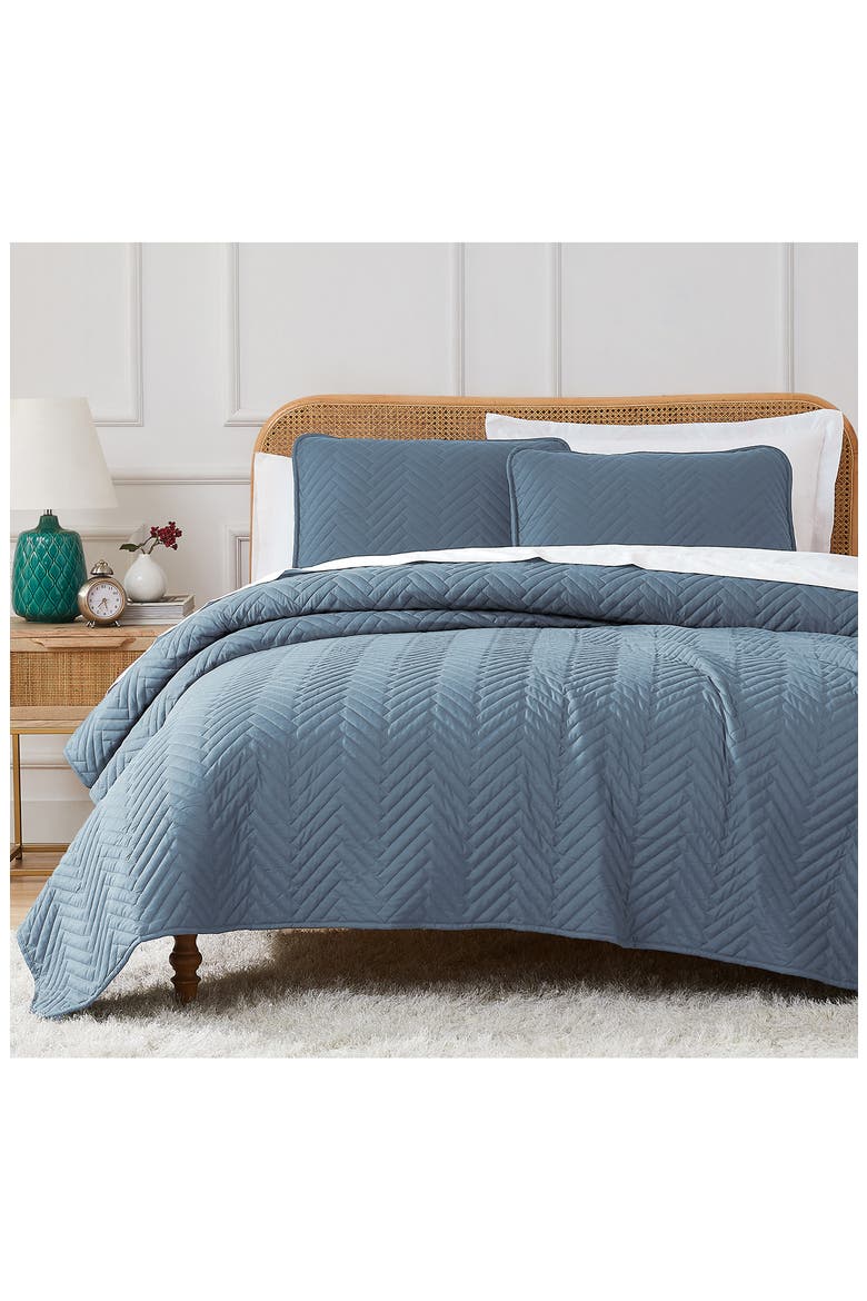 Chevron Quilt Set, Main, color, BLUE