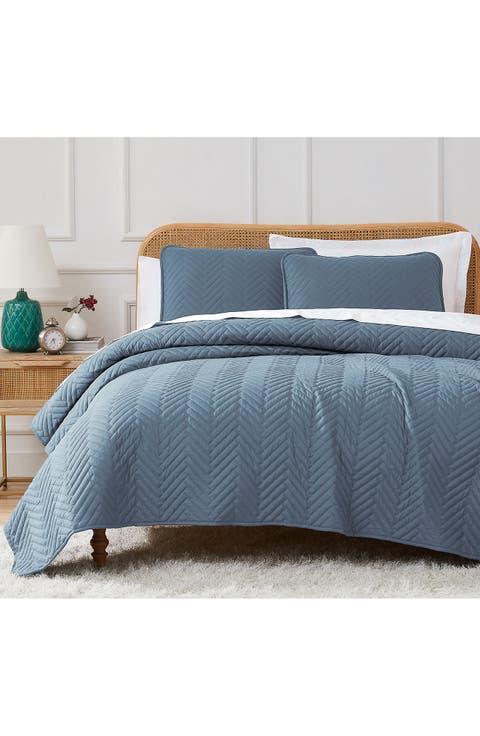 Chevron Quilt Set