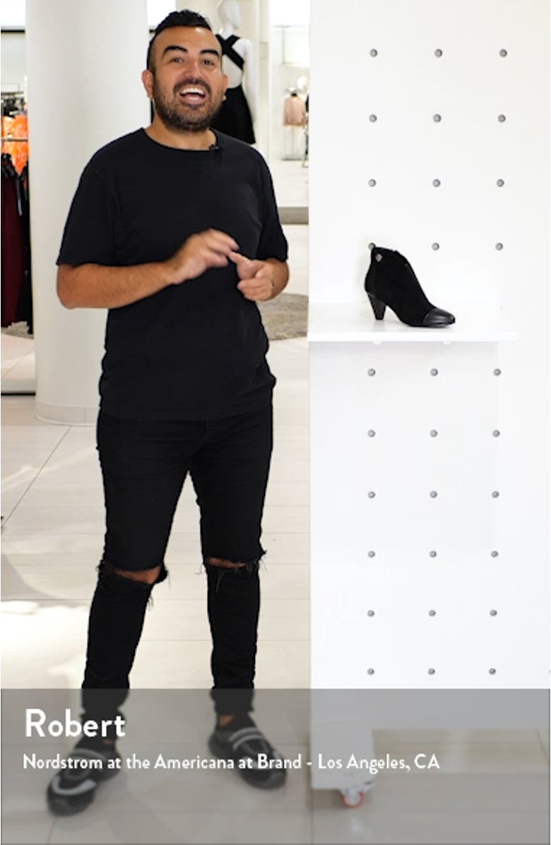 Ultra Bootie, sales video thumbnail