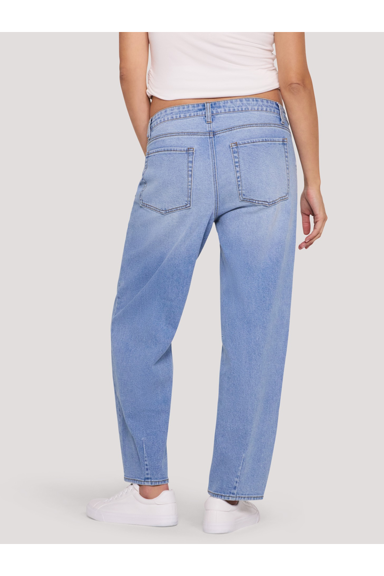 Under the Belly Dart Barrel Leg Jean, Alternate, color, Silver Wash