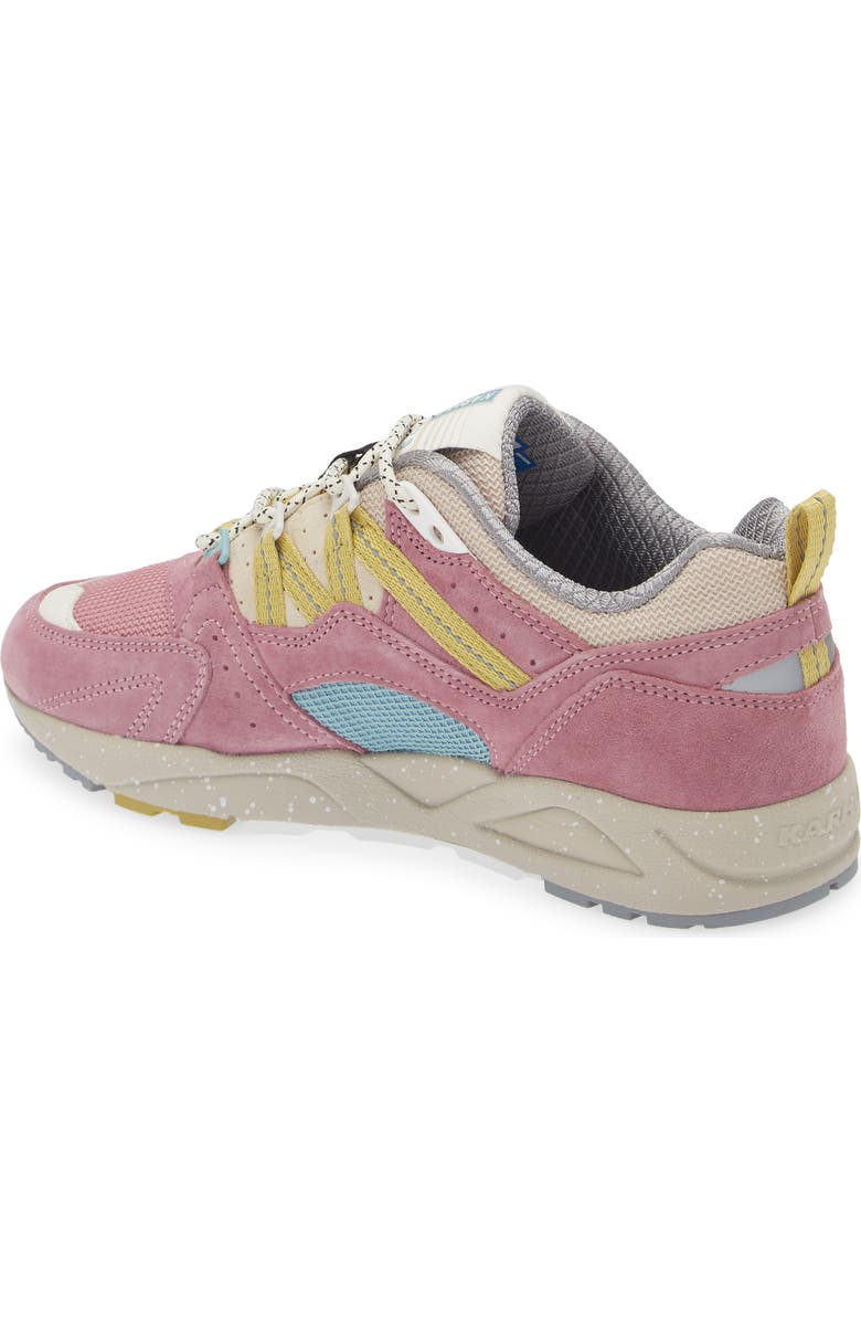 Karhu Gender Inclusive Fusion 2.0 Sneaker, Alternate, color, Lilas/ Golden Green