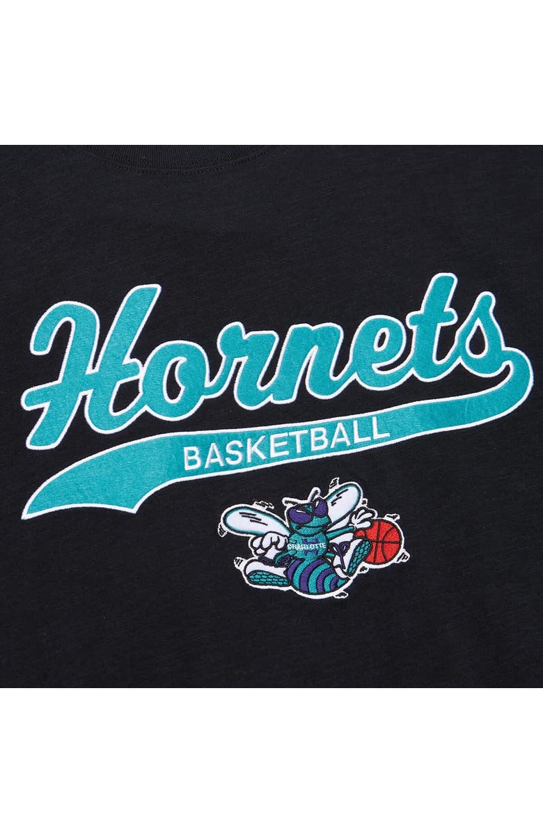 Mitchell & Ness Men's Mitchell & Ness Black Charlotte Hornets Hardwood Classics Felt Applique Slub T-Shirt, Alternate, color, 