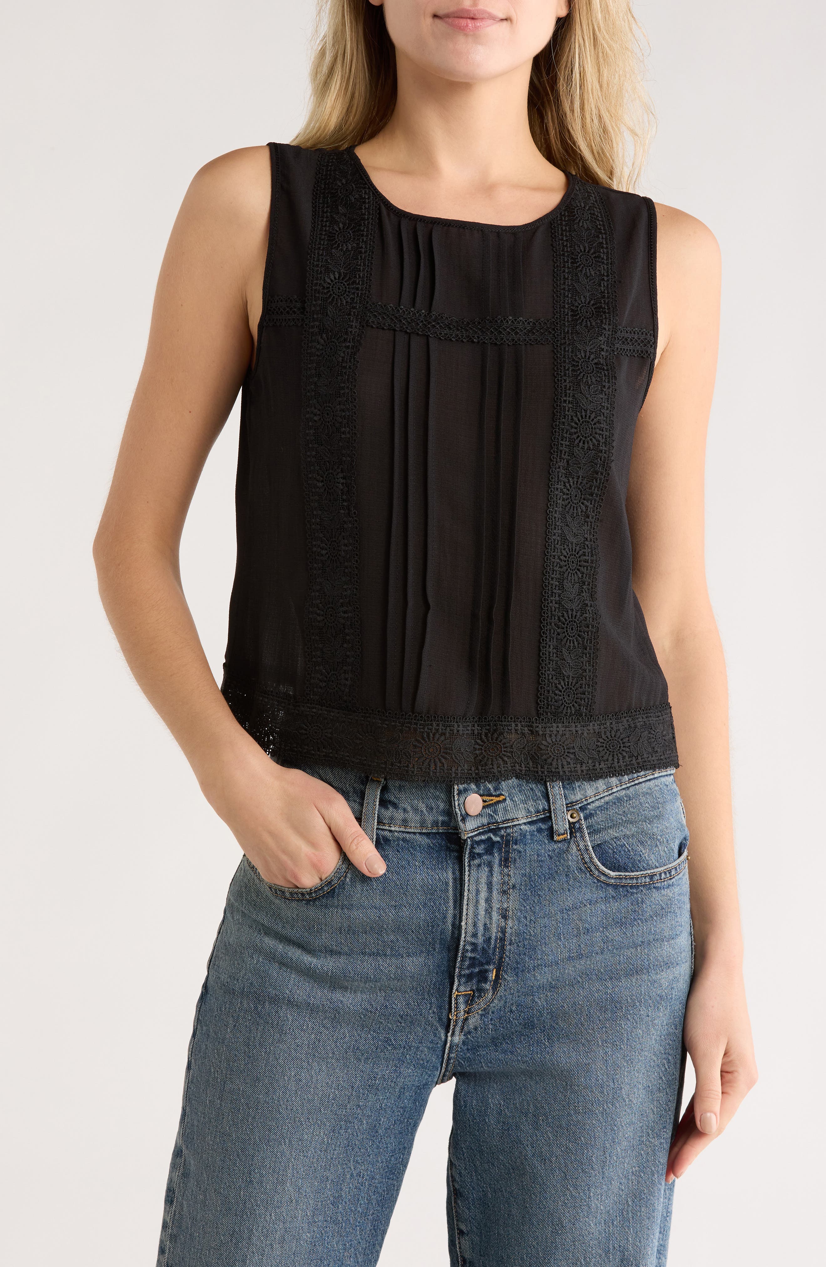 MAX STUDIO Lace Embroidered Tank