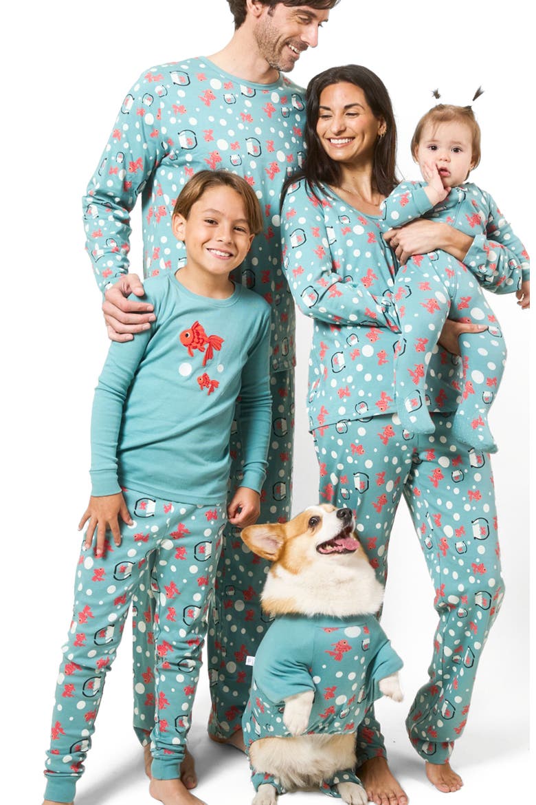 Women's Loose Fit Cotton Matching Family Pajamas, Animal & Nature Prints, Alternate, color, Fish Tank