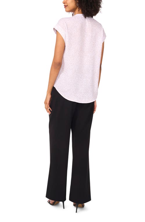 VINCE CAMUTO VINCE CAMUTO ABSTRACT PRINT V-NECK TOP 