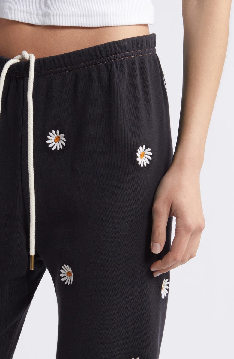 THE GREAT. The Stadium Daisy Embroidery Cotton Joggers, Alternate, color, 