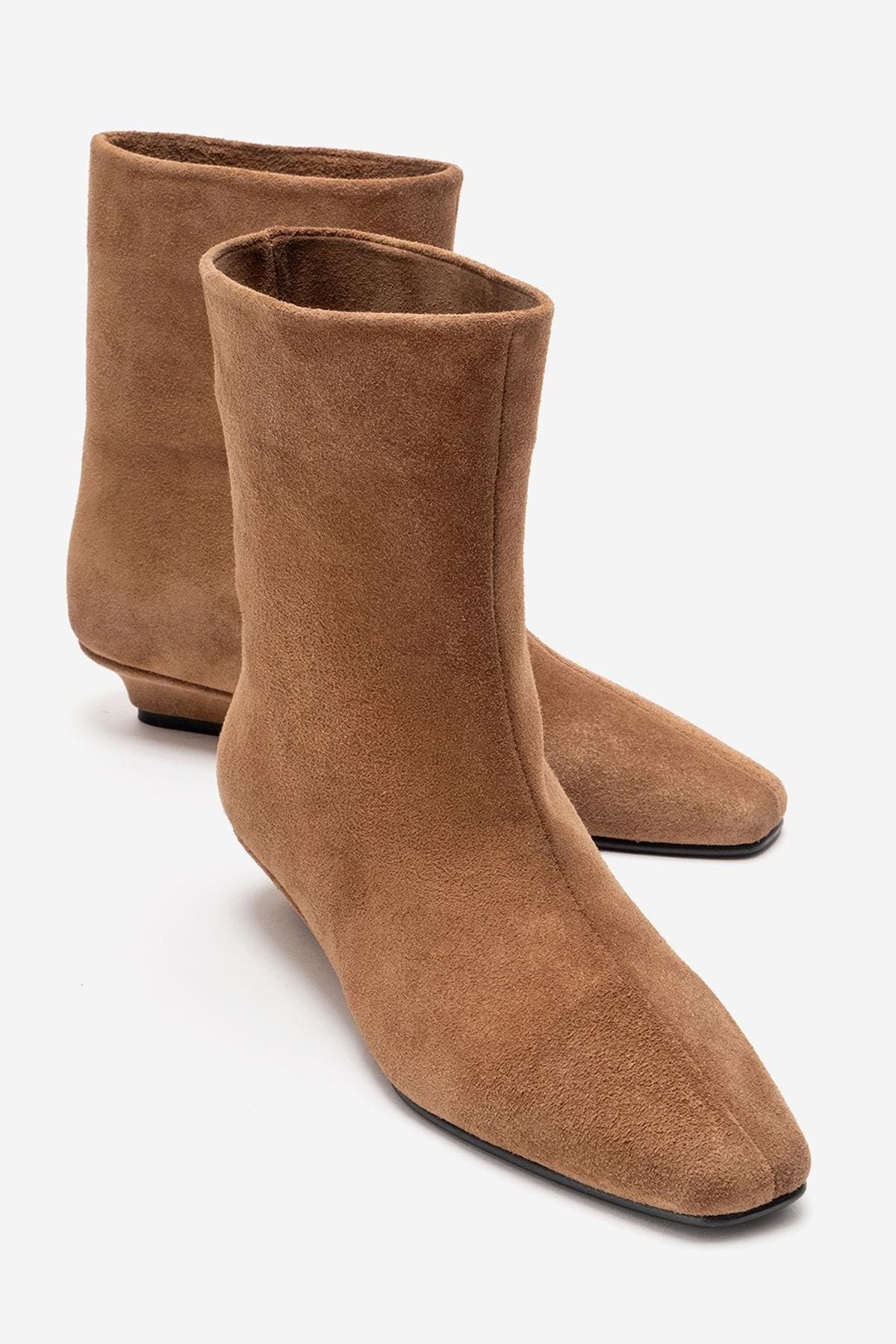 Nacho Leather Ankle Boot, Main, color, Cognac Suede