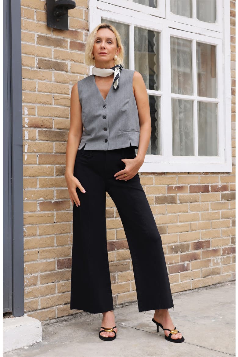 Seamed High Waist Raw Hem Crop Wide Leg Jeans, Alternate, color, BLACK