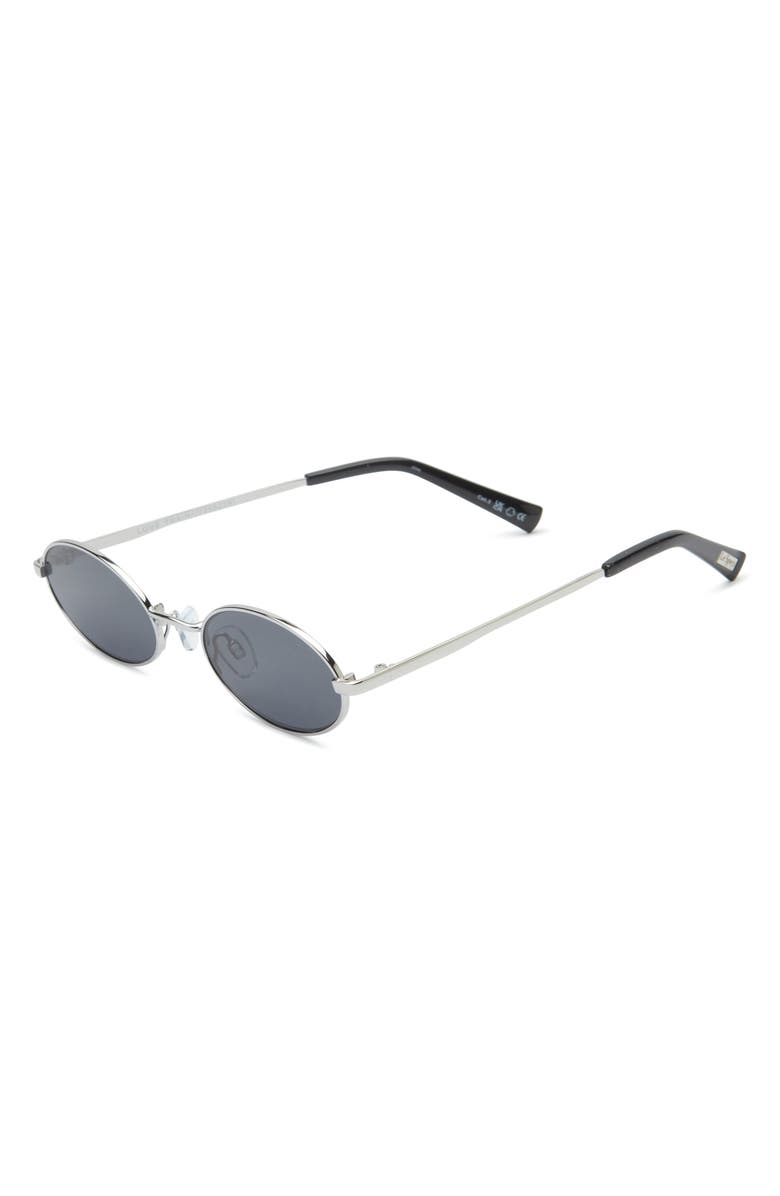 Le Specs Love Train 51mm Oval Sunglasses, Alternate, color, Silver