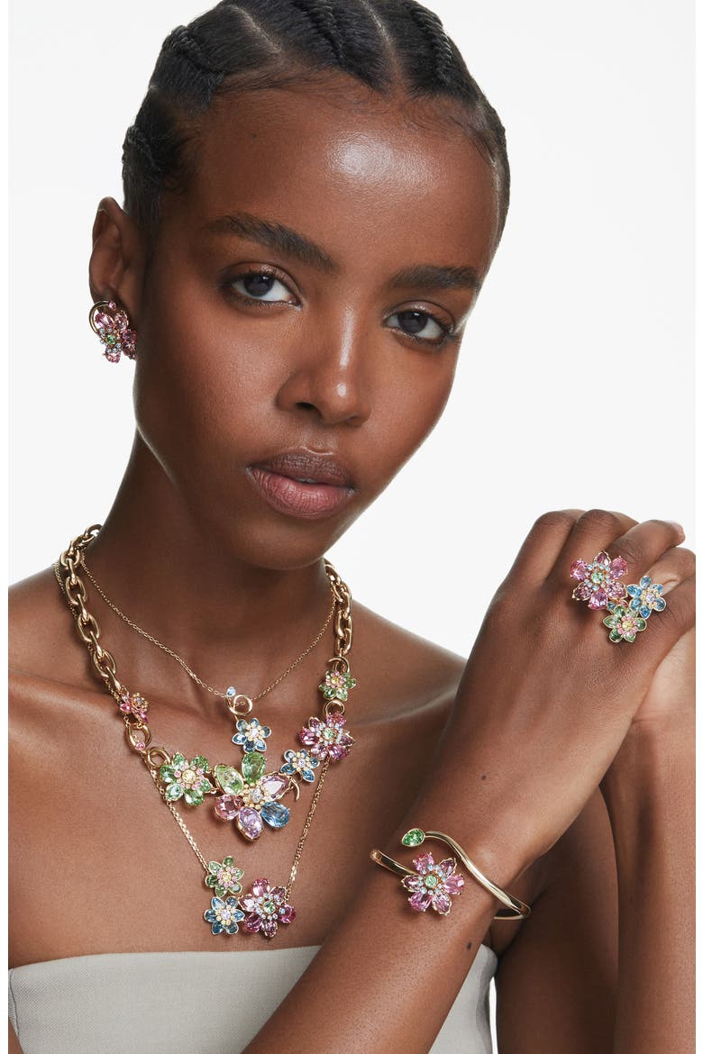 Idyllia Floral Pendant Necklace, Alternate, color, BLUE