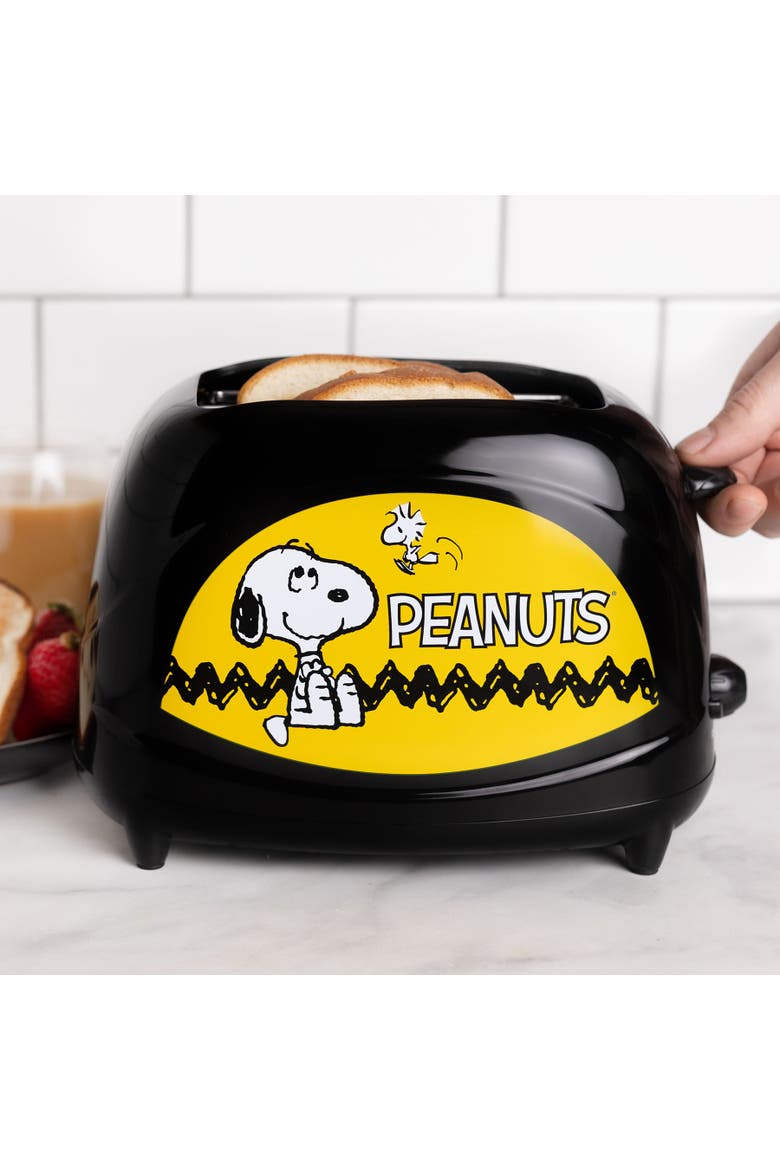 Peanuts Snoopy Elite 2-Slice Toaster, Alternate, color, None
