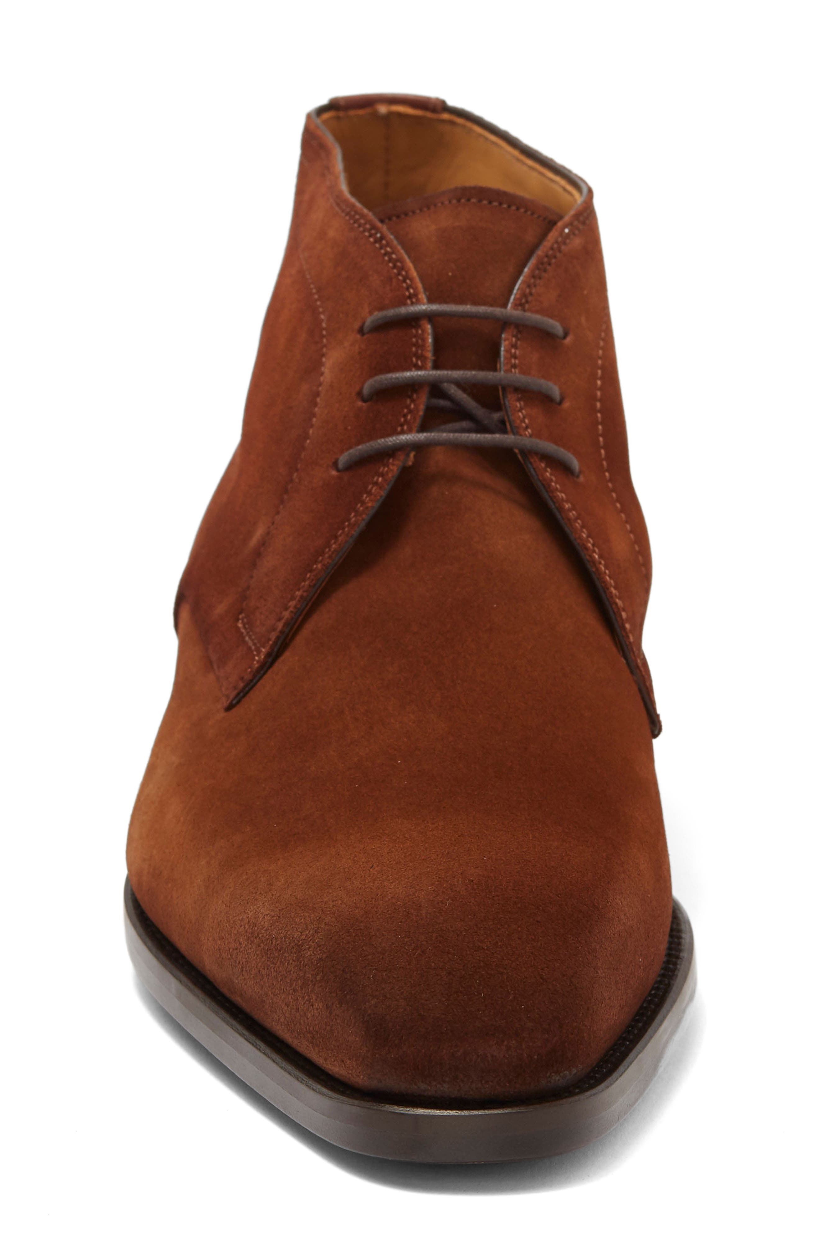 Magnanni Water Resistant Chukka Boot, Alternate, color, 