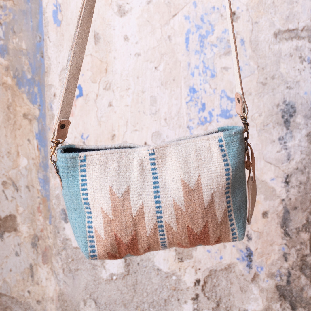 Amasouk Cielo Rosa Convertible Clutch, Alternate, color, Blue