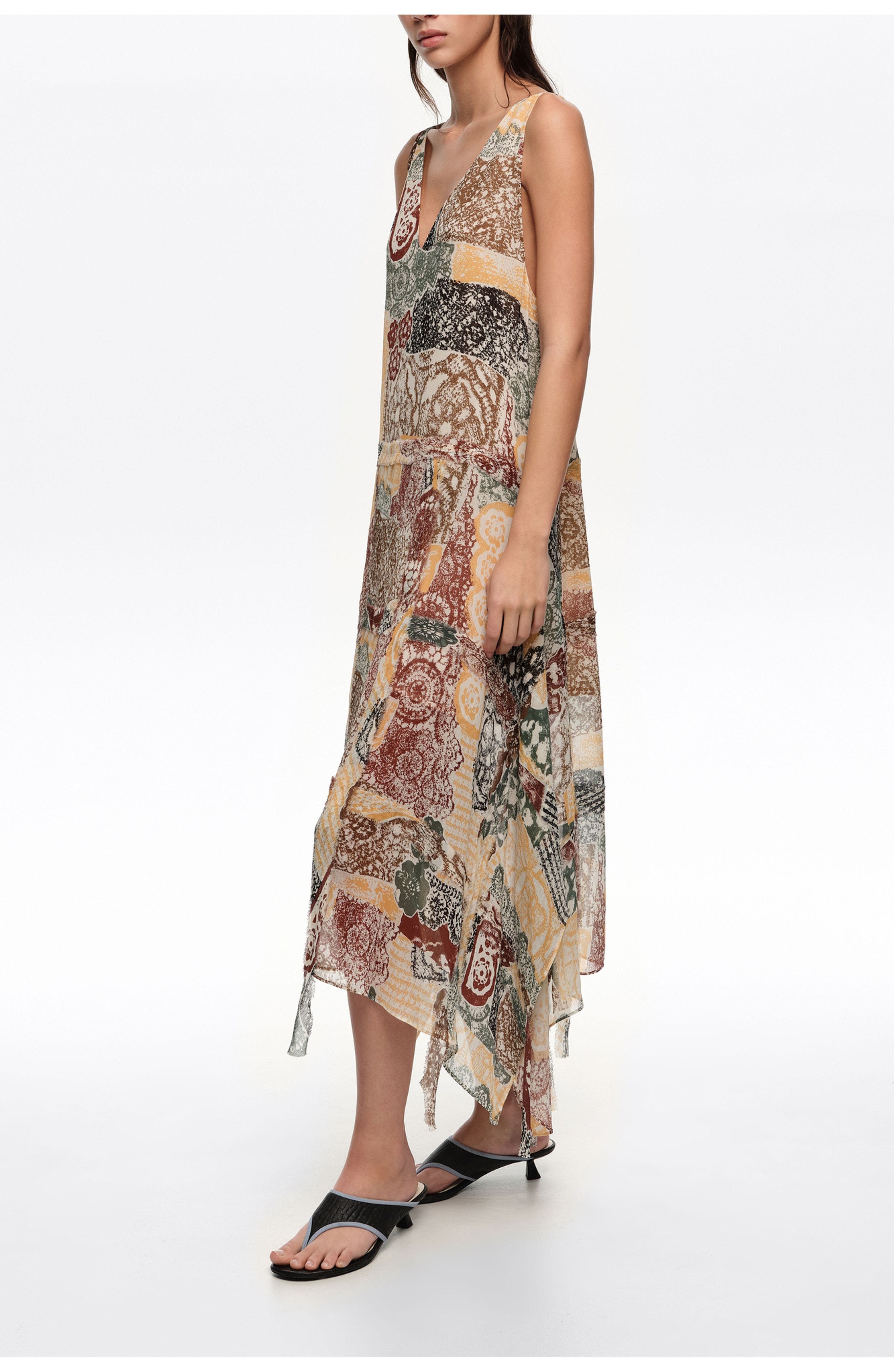 selected LACE PRINT IVORY
