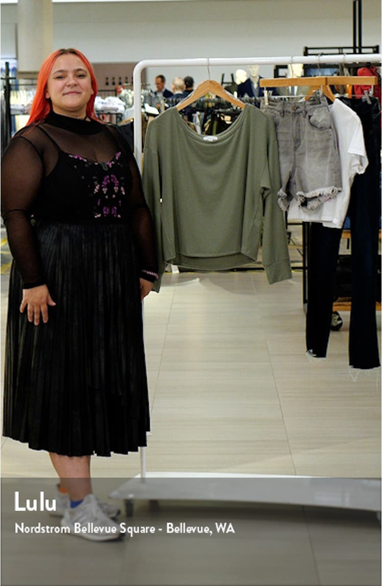 Let Loose Long Sleeve Top, sales video thumbnail