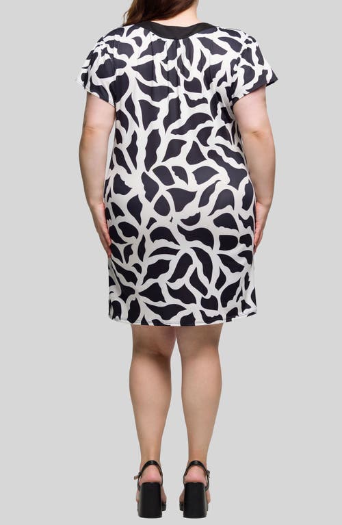 24seven Comfort Apparel Plus Size Short Sleeve Scoop Neck Mini Dress In Multi