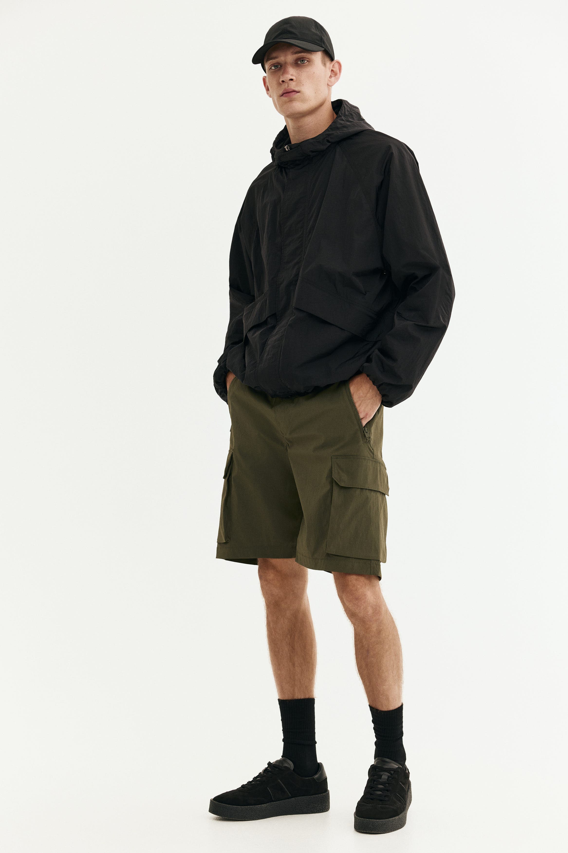 Regular-fit nylon cargo shorts - image 4
