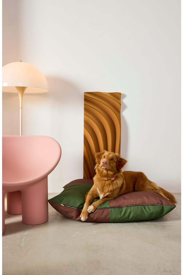 Fritz Checkered Dog Bed, Alternate, color, BROWN/ GREEN