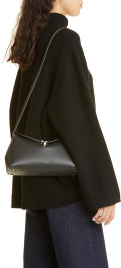 新品タグ付き★TOTEME T-LOCK CLUTCH ショルダーバッグ T-Lock leather clutch black – TOTEME
