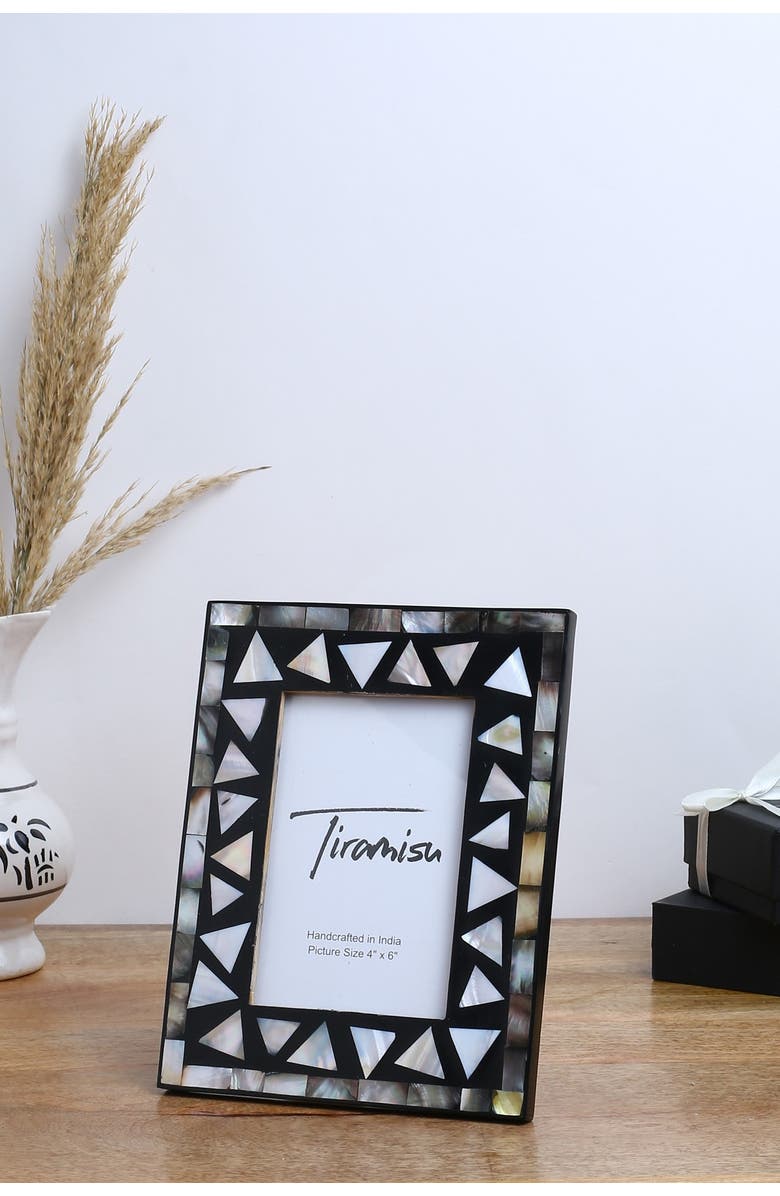 Tiramisu Mother-of-Pearl Picture Frame -Triangle Pattern, Alternate, color, Black/ White