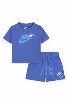 Nike Club Brand Energy Graphic T-Shirt & Shorts Set