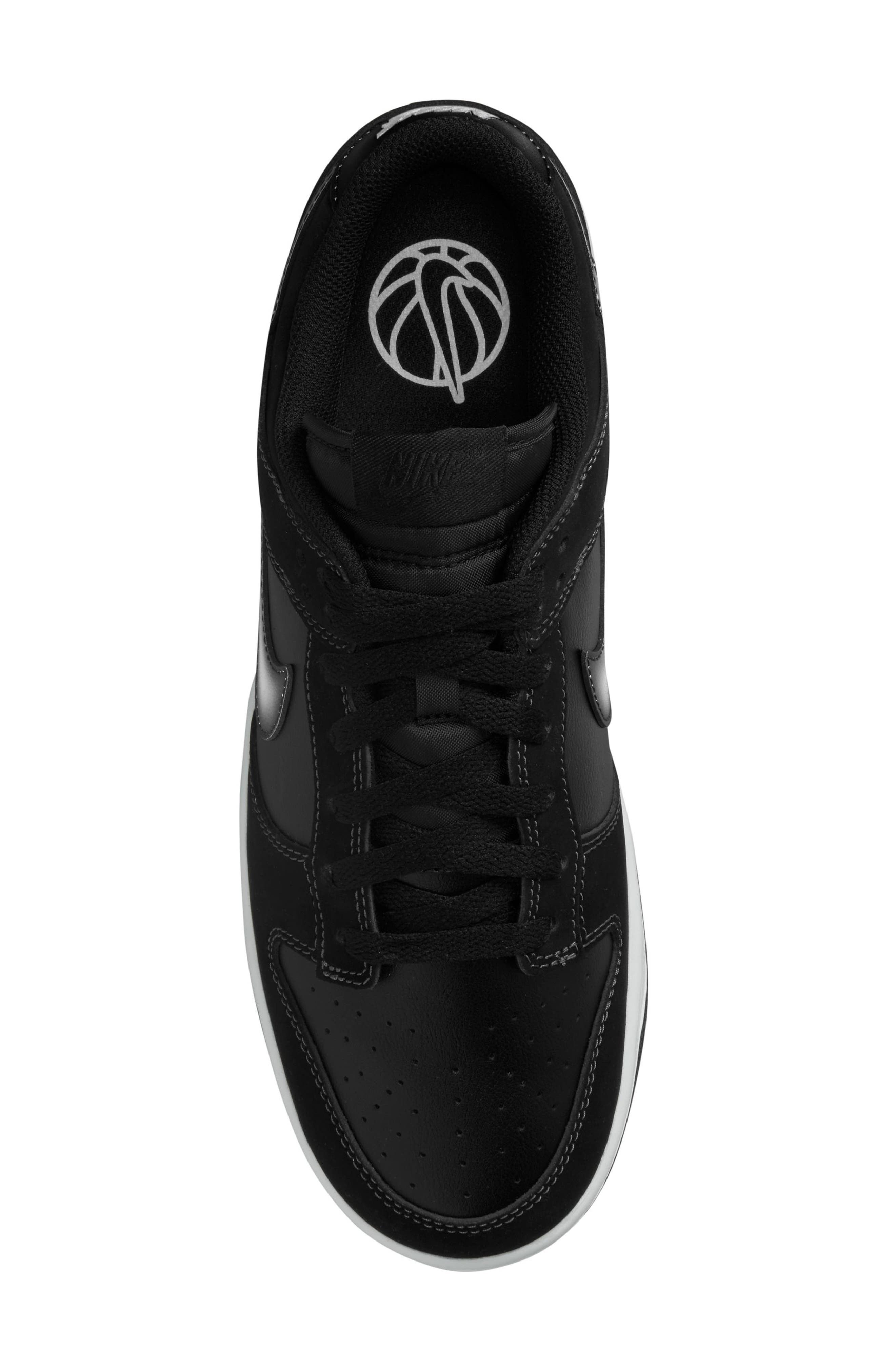 Nike Dunk Low Retro Basketball Sneaker, Alternate, color, 