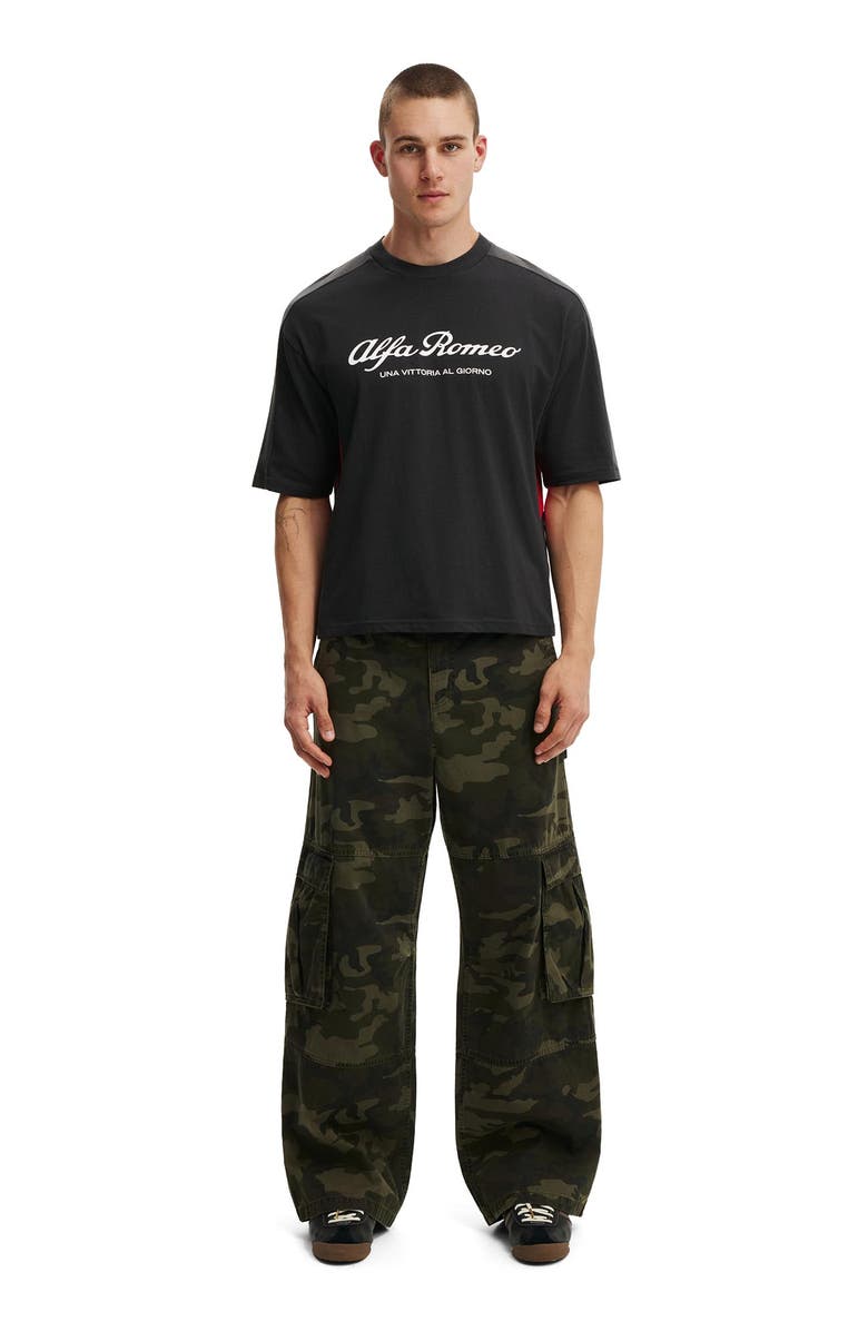 Cotton On Men's Cropped Fit Alfa Romeo T-Shirt, Alternate, color, Lcn Alf Washed Black Panel