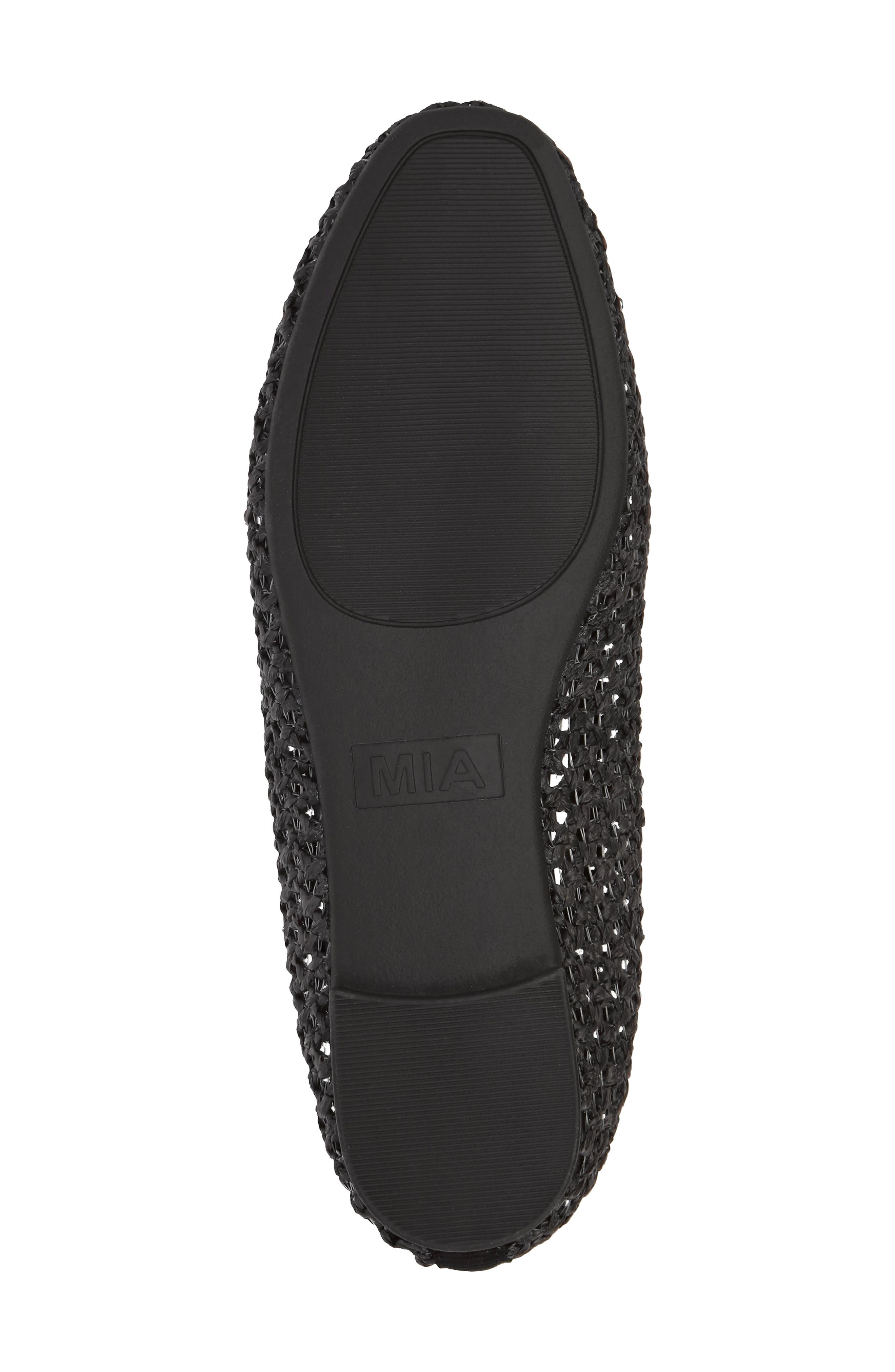 Bernelle Flat, Alternate, color, BLACK