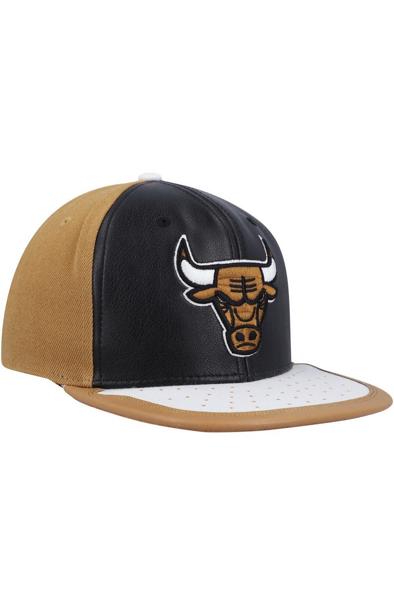 Mitchell & Ness Men's Mitchell & Ness Black/Tan Chicago Bulls Day One Snapback Hat, Alternate, color, 