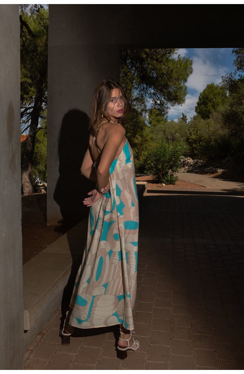 Untitled in Motion Intermission Flowy Strappy Midi Dress, Alternate, color, Sculpting