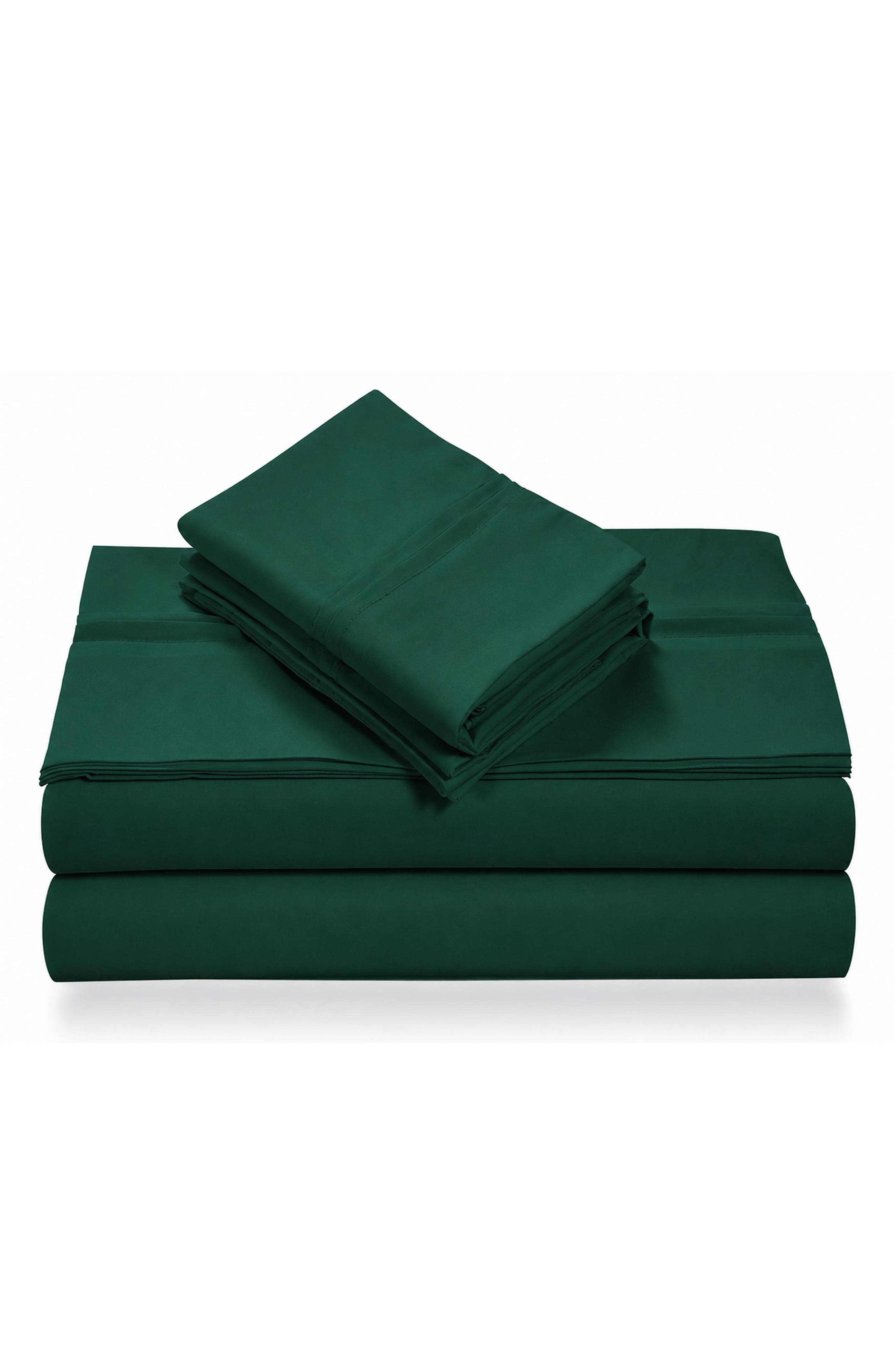 EMERALD GREEN