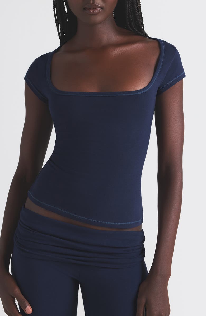 SKIMS Scoop Neck Cotton Blend Jersey T-Shirt, Main, color, Navy