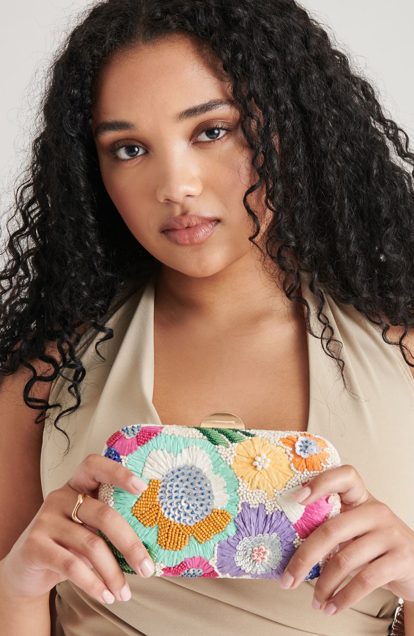 Dolce Vita Daisy Beaded Raffia Convertible Clutch, Alternate, color, 