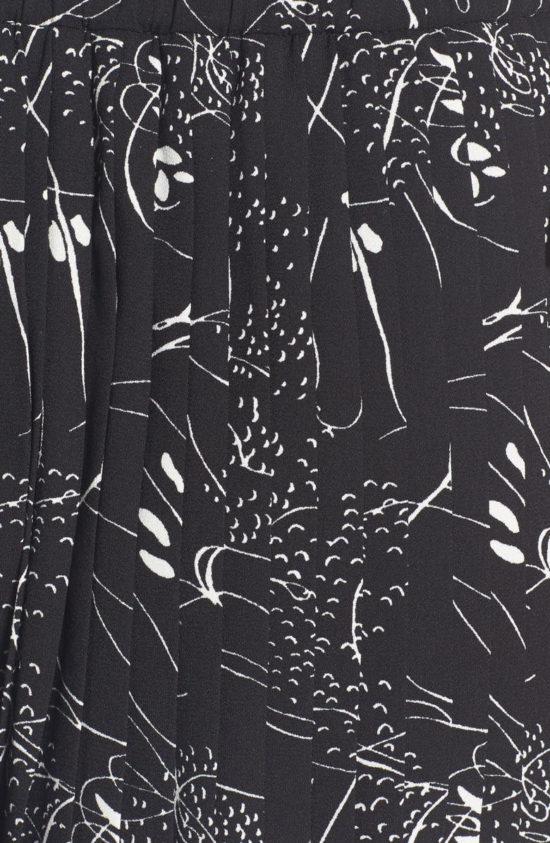 Leith High Waist Pleat Shorts, Alternate, color, 