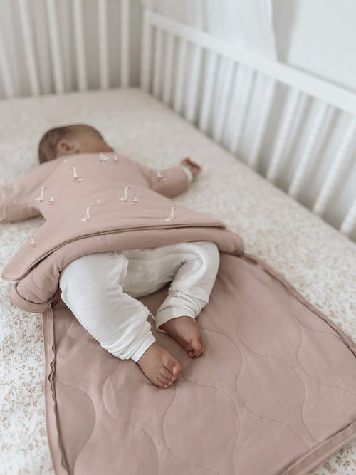 GUNAMUNA GUNAMUNA LONG SLEEVE TRANSITIONAL SWADDLE SLEEP BAG, 1.0 TOG 