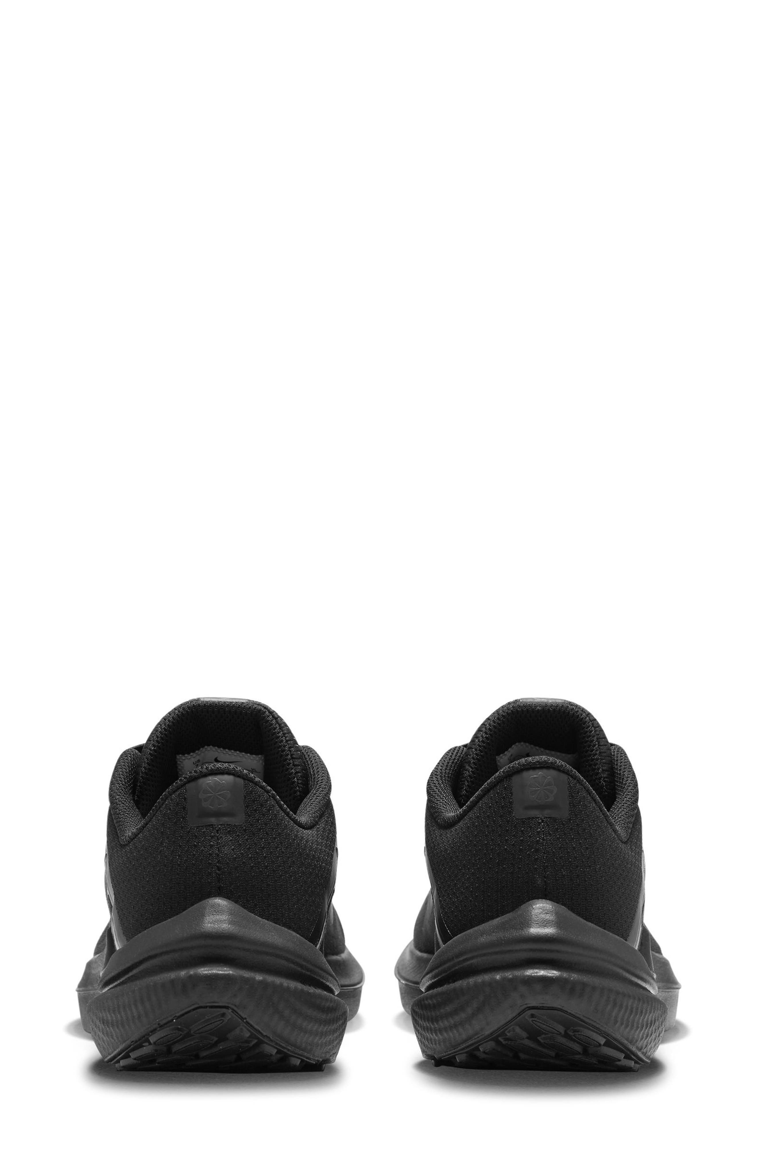 Nike Air Winflo 10 Running Shoe, Alternate, color, 