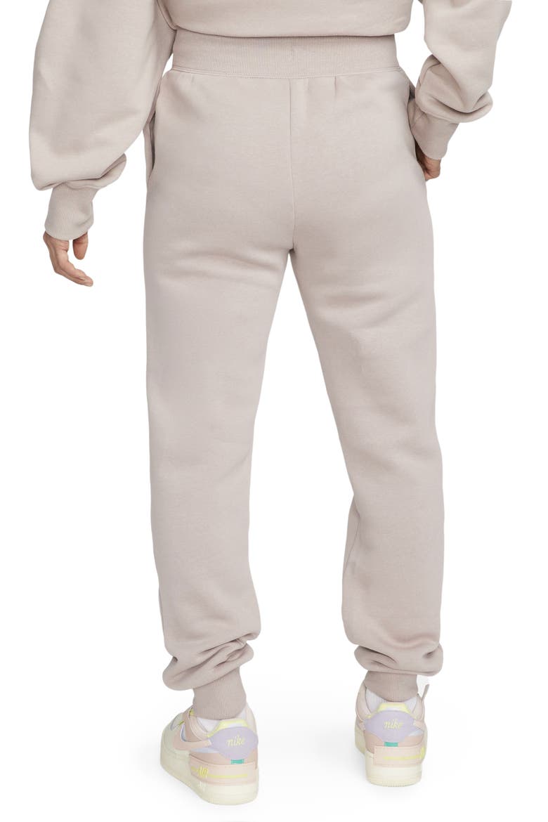 Sportswear Phoenix Fleece Sweatpants, Alternate, color, DIFFUSED TAUPE/ SAIL