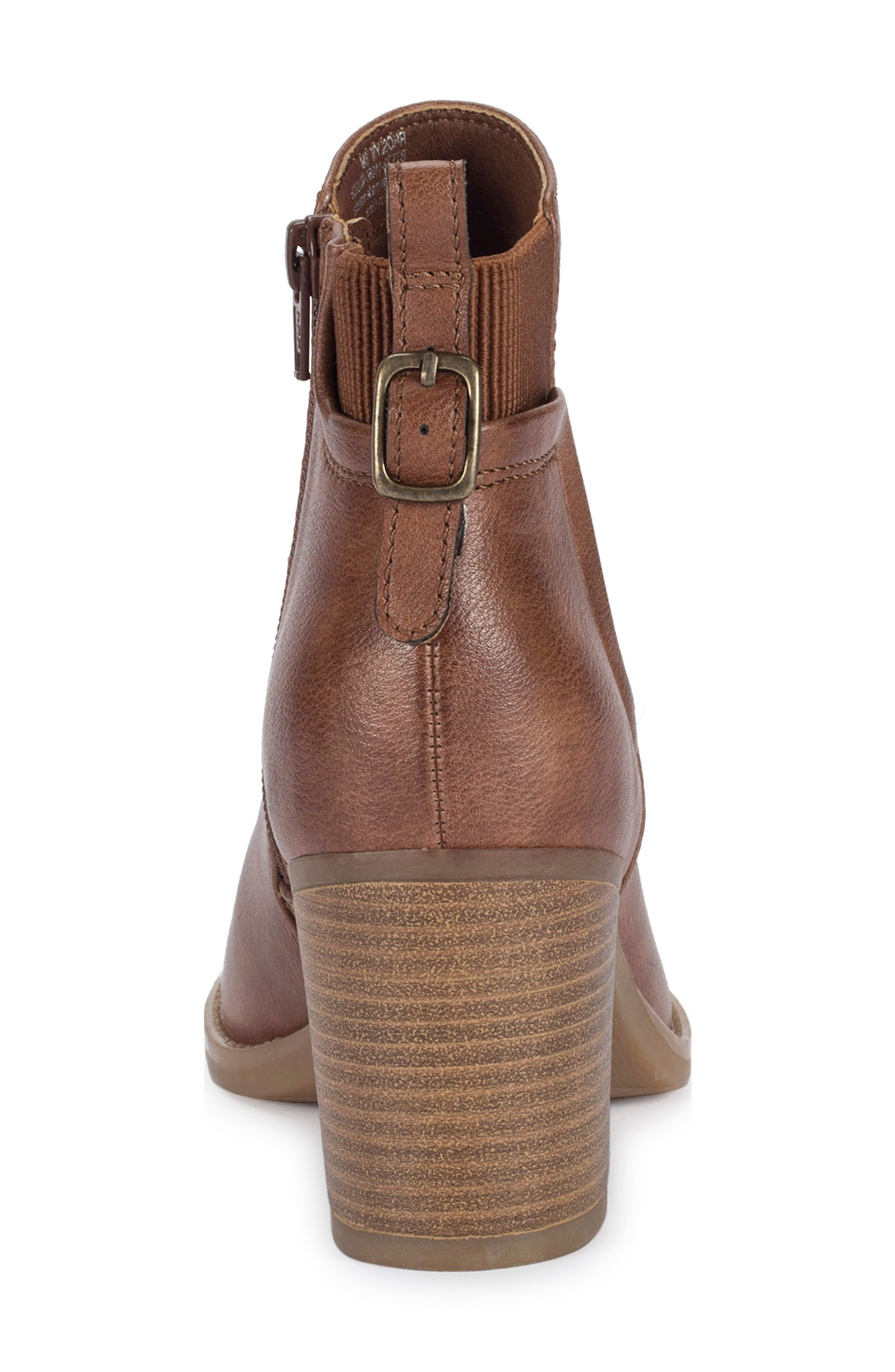 BARETRAPS Rhoslyn Block Heel Bootie, Alternate, color, 