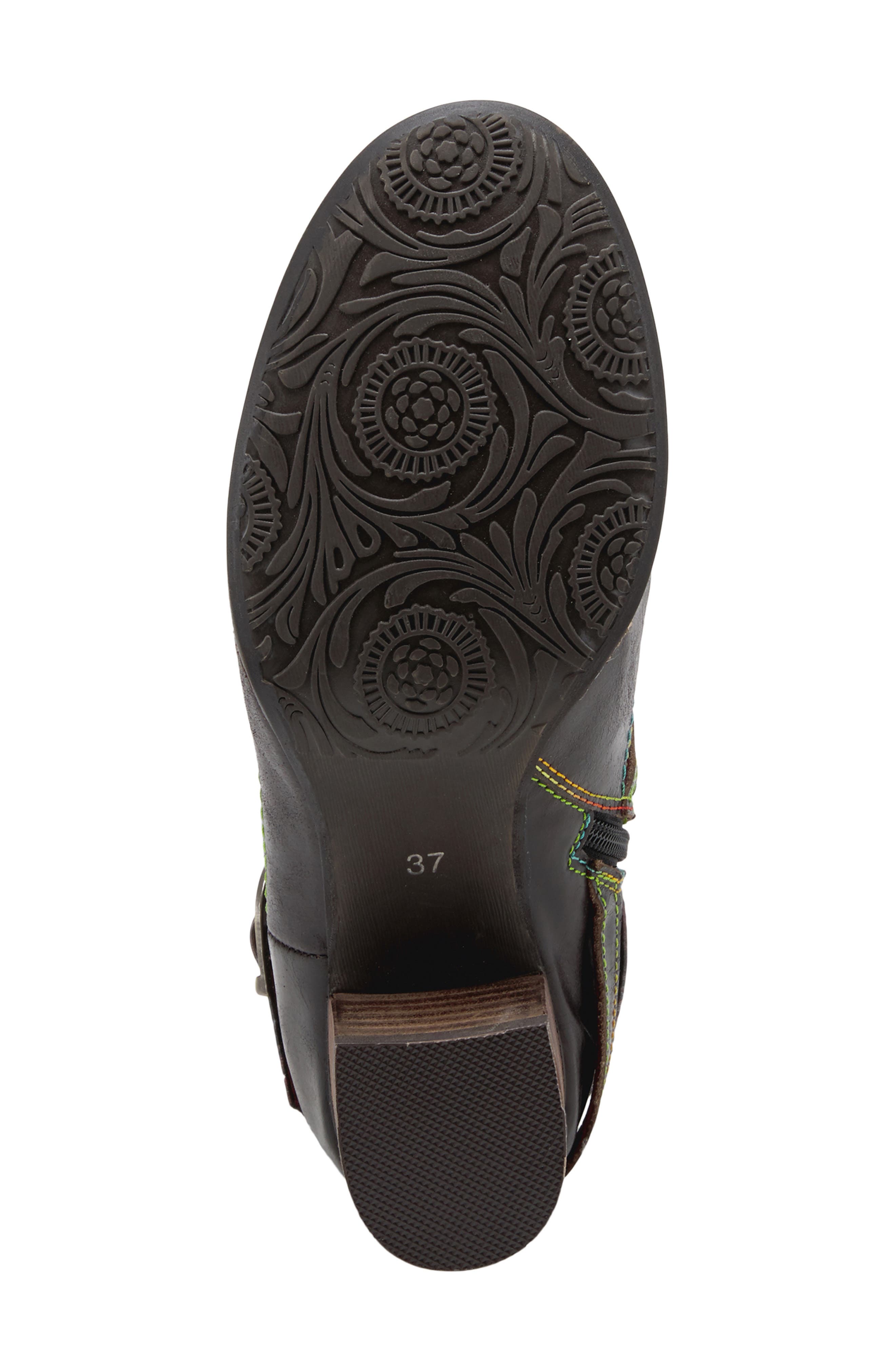 L'Artiste by Spring Step L'Artiste Shazzam Bootie, Alternate, color, 